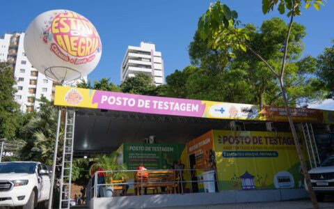 Imagem do post Carnaval com cuidado: testagem rápida e milhões de preservativos reforçam prevenção na Bahia