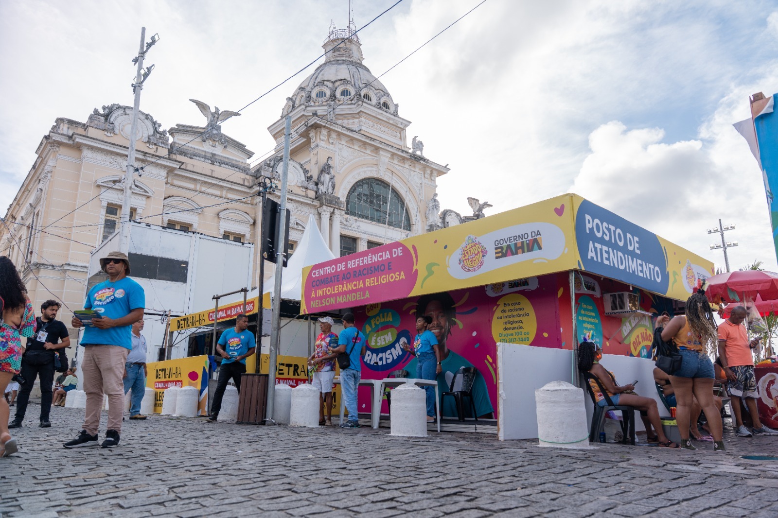 Centro Nelson Mandela recebe denúncias de racismo no Circuito Batatinha durante o Carnaval
