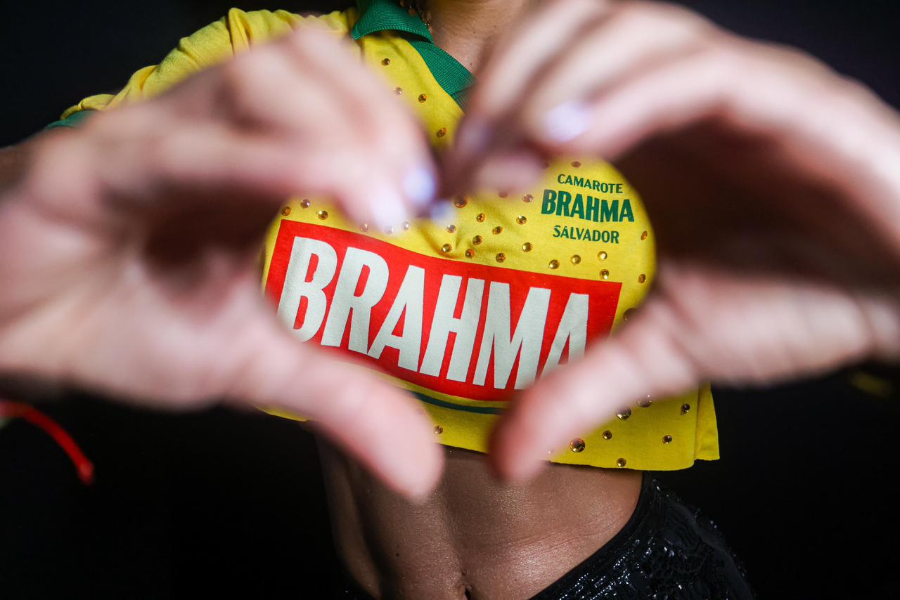 Abadá vira peça de coleção no Camarote Brahma Salvador e já mira a Copa do Mundo de 2026