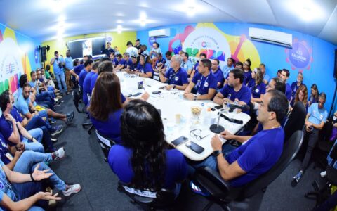Imagem do post Carnaval 2026 em Salvador bate recorde histórico: quase 2 milhões de foliões no domingo