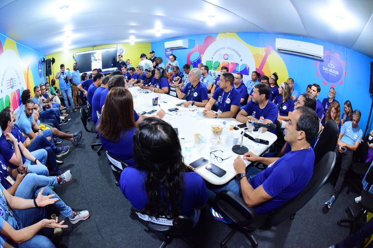 Carnaval 2026 em Salvador bate recorde histórico: quase 2 milhões de foliões no domingo