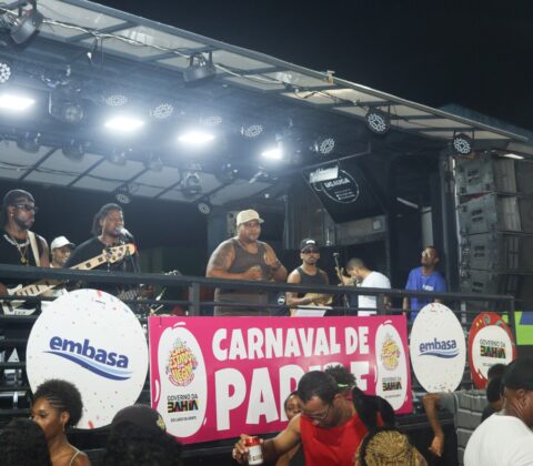 Imagem do post Carnaval de Bairro em Paripe movimenta economia local e gera oportunidades