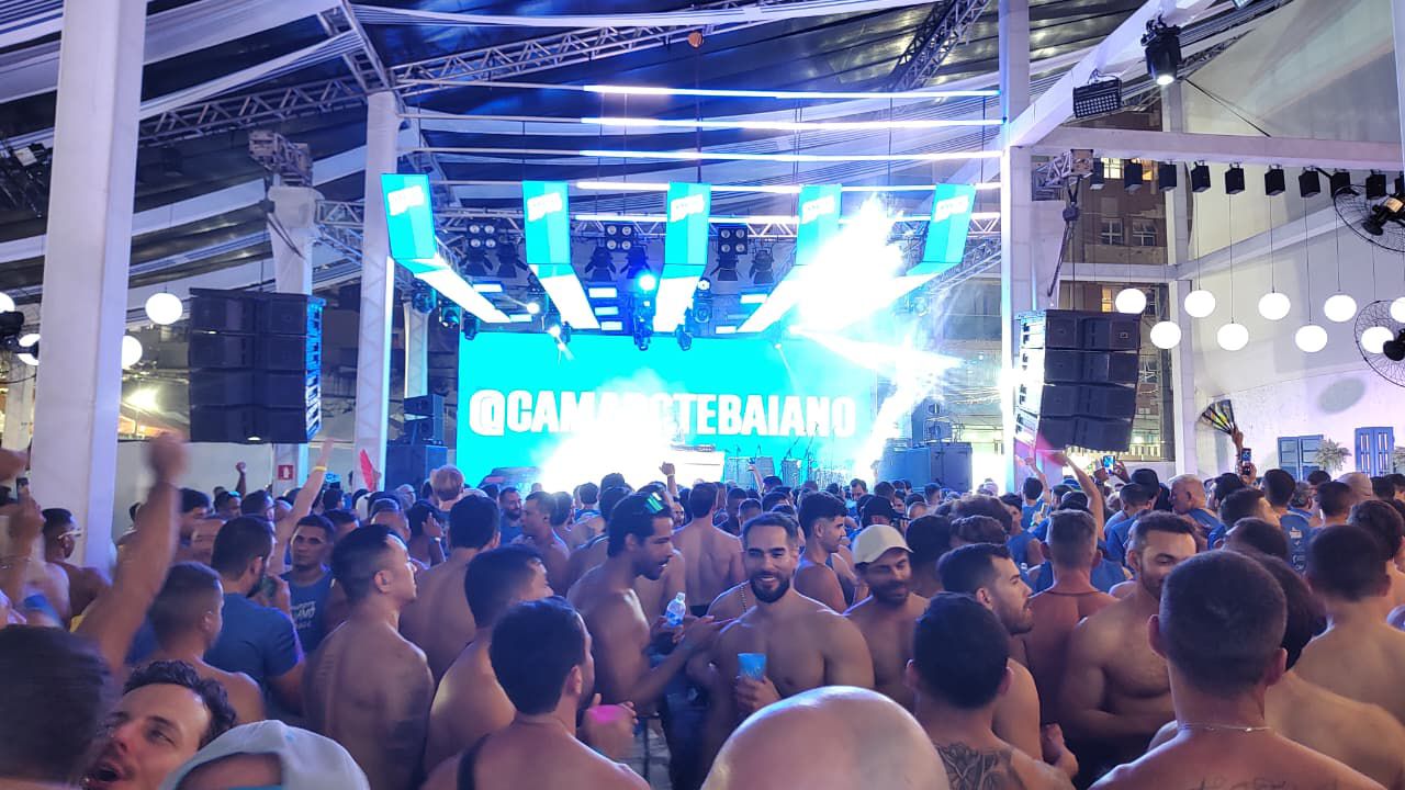 Camarote Baiano terá segunda-feira de grandes atrações e serviço premium