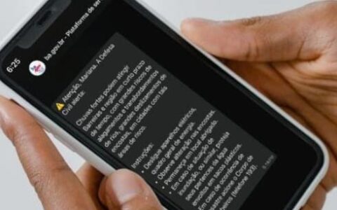 Imagem do post Alerta de chuvas intensas chega por WhatsApp a mais de 600 mil pessoas na Bahia