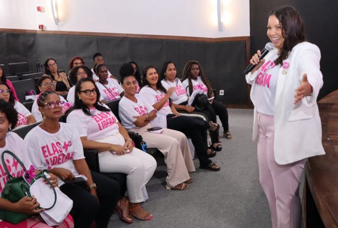 Isabela Sousa celebra 94 anos do voto feminino e reforça luta por mais mulheres na política