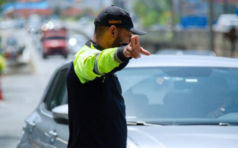 Imagem do post Volta às aulas: Prefeitura reforça medidas para proteger crianças no trânsito em Lauro de Freitas