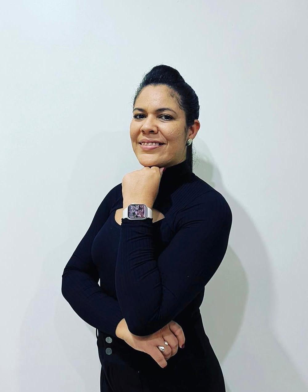 Repórter do Sou da Bahia: Adriana Planzo é confirmada como Mulher Notável 2026 e consolida destaque no jornalismo baiano