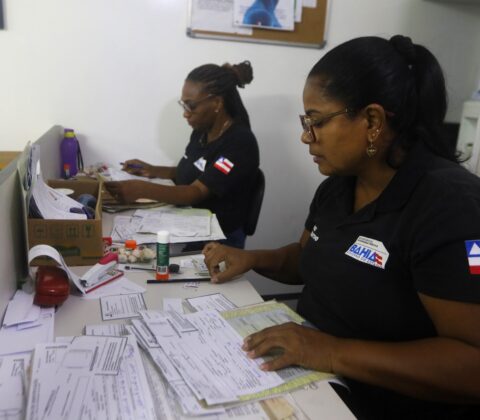 Imagem do post Servidores da Bahia recebem ATS recalculado; veja o que muda no salário