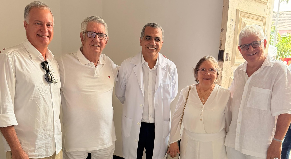 Cezar Leite convoca médicos para campanha de restauração da Faculdade de Medicina da Bahia (FMB-UFBA)