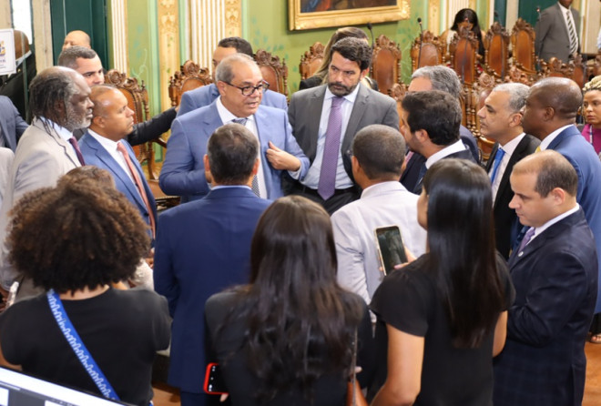 Câmara remarca eleição de comissões e sessão pós-Carnaval vira palco de embates e cobranças