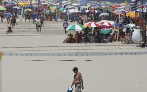 Imagem do post Vai montar barraca na praia? Litoral impõe novas regras para o Carnaval