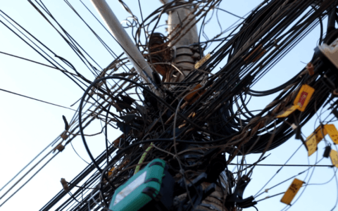 Imagem do post Adeus fios nos postes? Nova lei muda o visual das ruas brasileiras