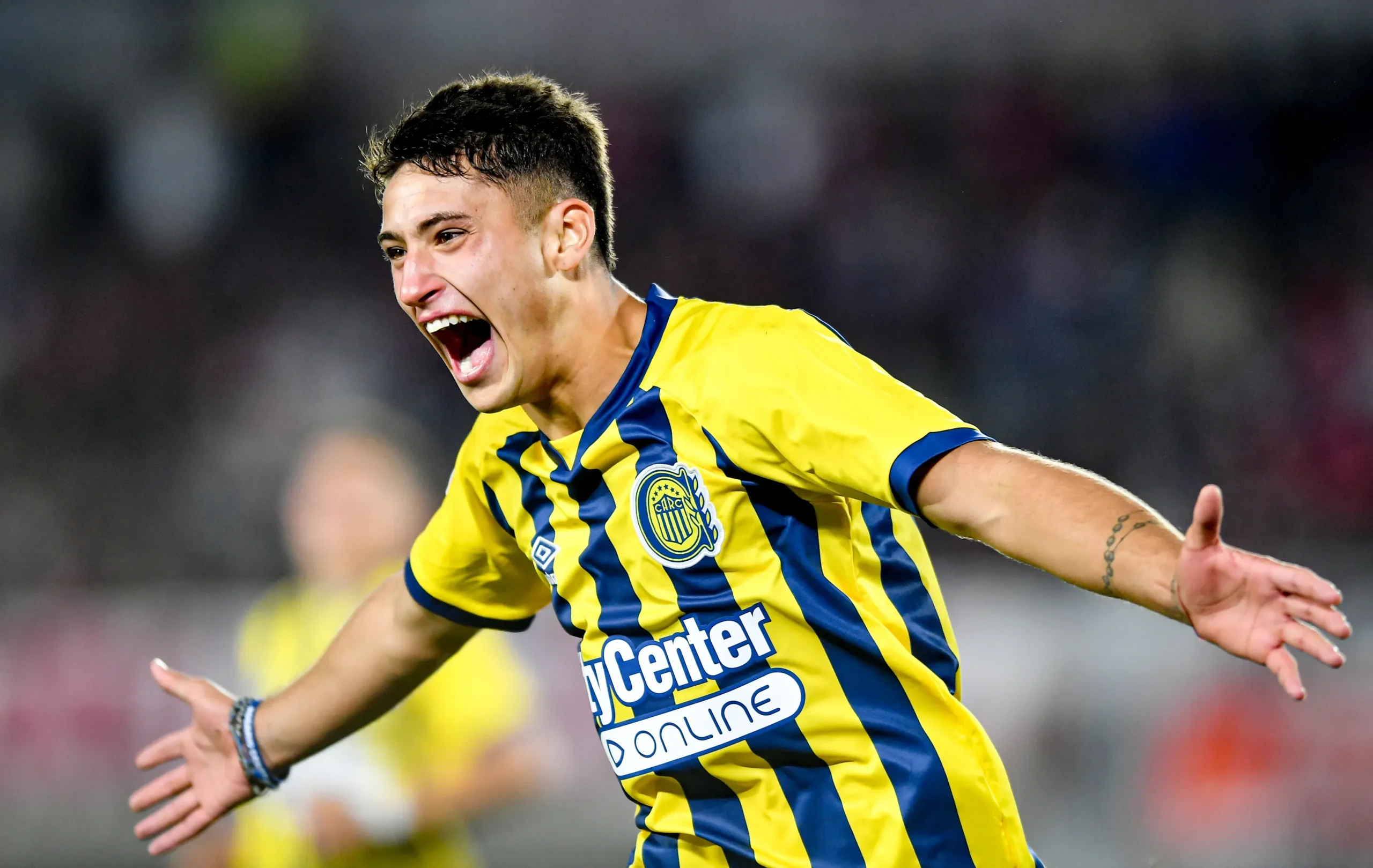 Bahia acerta com atacante do Tottenham e segue em busca de reforços para setor ofensivo