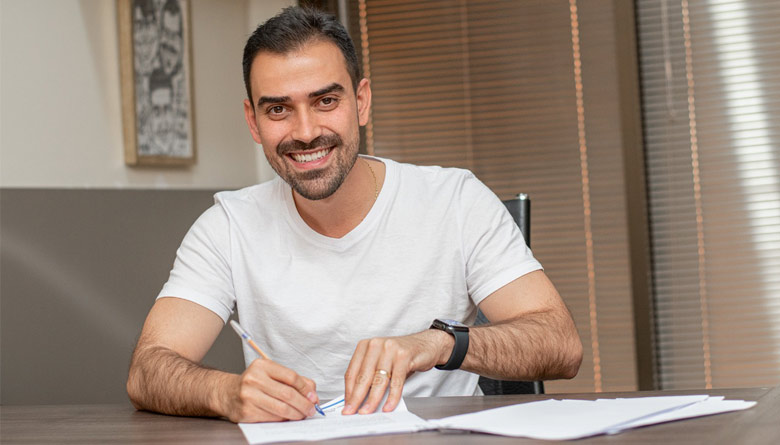 Júnior Marabá anuncia apoio a Flávio Bolsonaro: “Moderado”