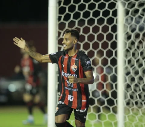 Imagem do post Ex-Vitória será julgado na próxima semana por tráfico de drogas