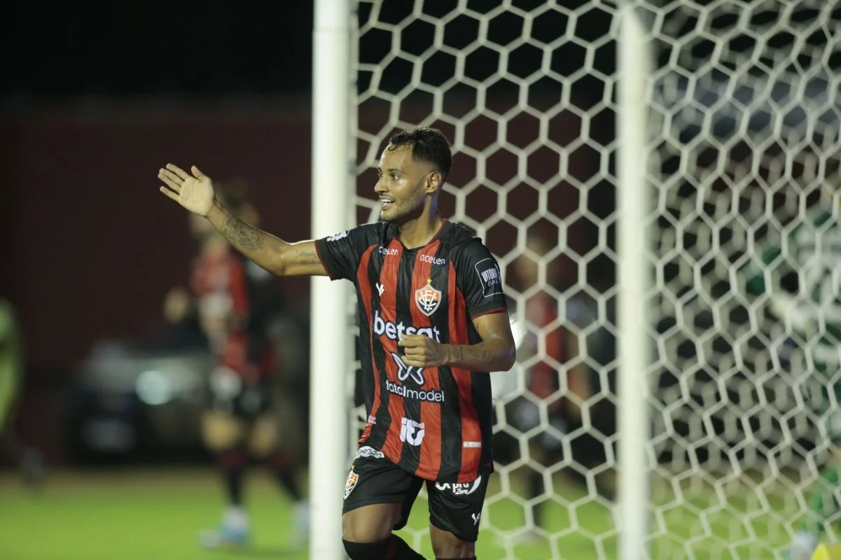 Ex-Vitória será julgado na próxima semana por tráfico de drogas