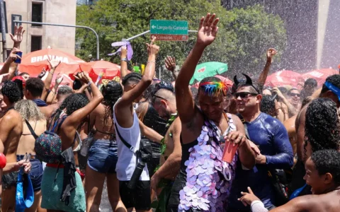 Imagem do post Carnaval não será feriado no Brasil inteiro; veja os 3 estados que vão parar