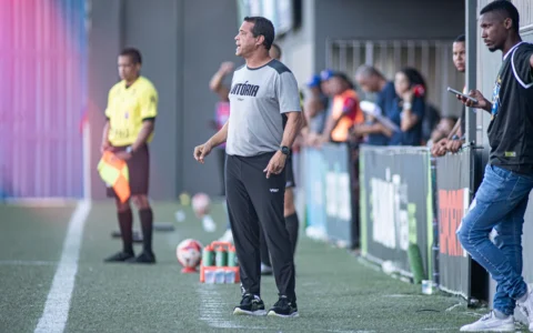 Imagem do post Rodrigo Chagas celebra primeira vitória do Vitória em 2026 e admite alívio: “O caminho é esse”