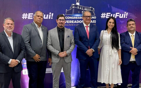 Imagem do post Carlos Muniz faz alerta a vereadores da Bahia e critica emenda que impacta câmaras municipais