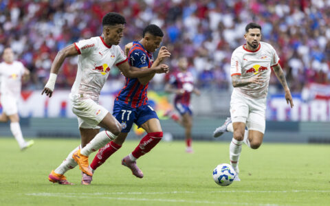 Imagem do post De olho na vice-liderança, Bahia encara o Bragantino na Fonte Nova; veja onde assistir