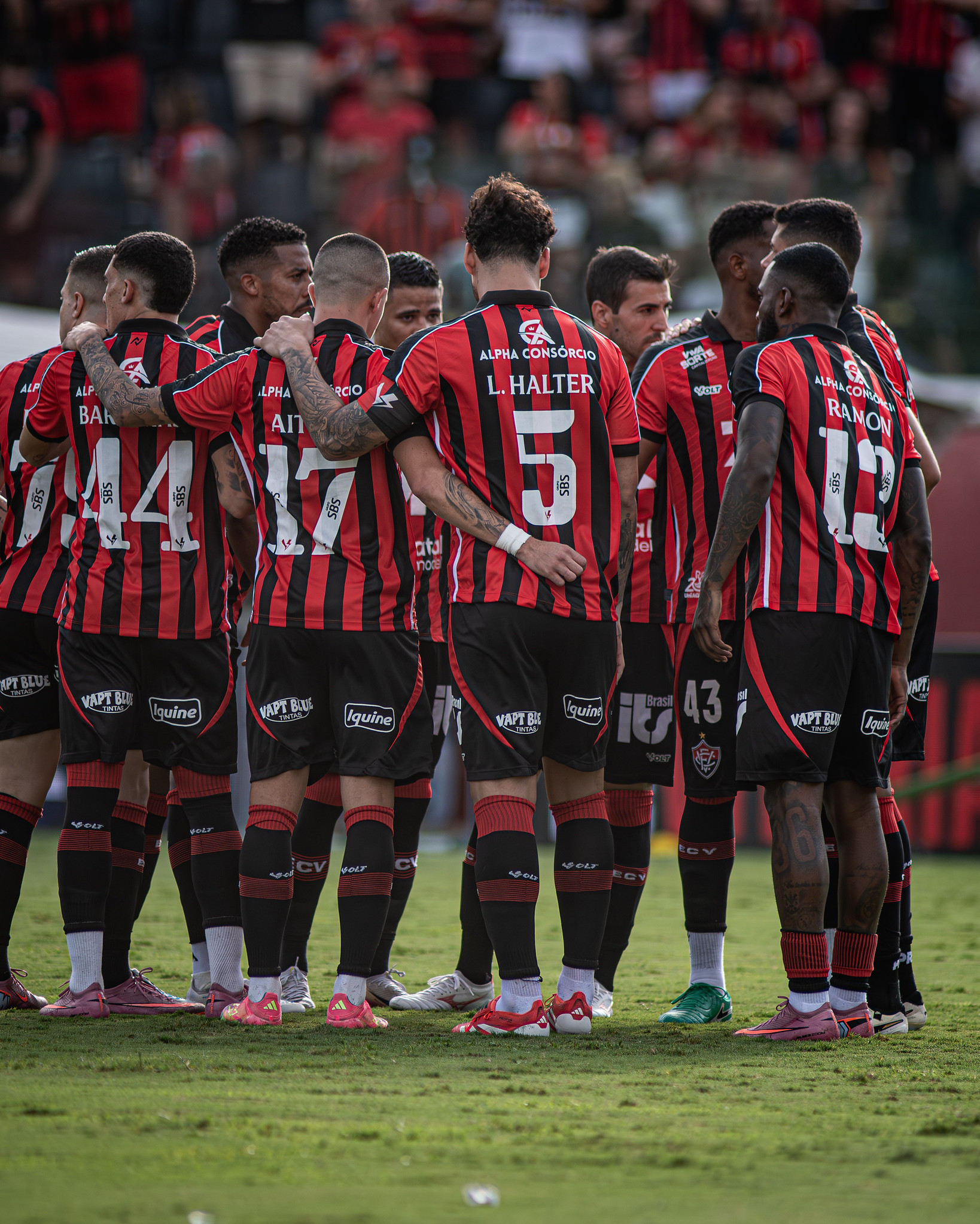 Rumo ao penta ou queda na guerra? Vitória descobre caminho na Copa do Nordeste