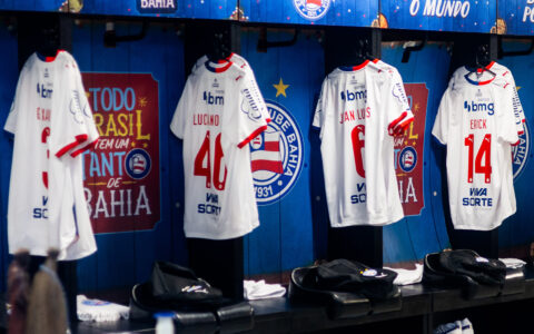 Imagem do post Sem Acevedo, Ceni quebra a cabeça; veja o substituto no Bahia