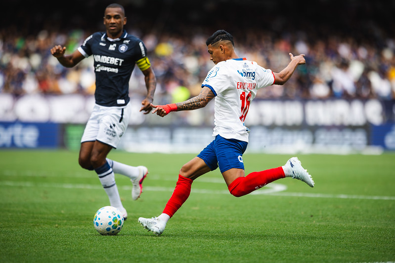 “Salto alto”: Rui Costa usa goleada do Bahia para mandar recado político