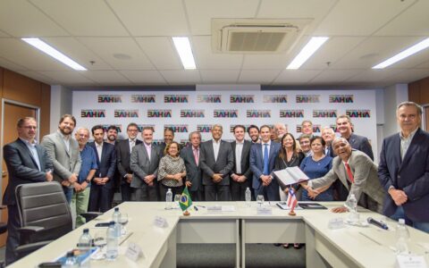 Imagem do post Hugo Mota se compromete em pautar projetos para a cadeia do Cacau