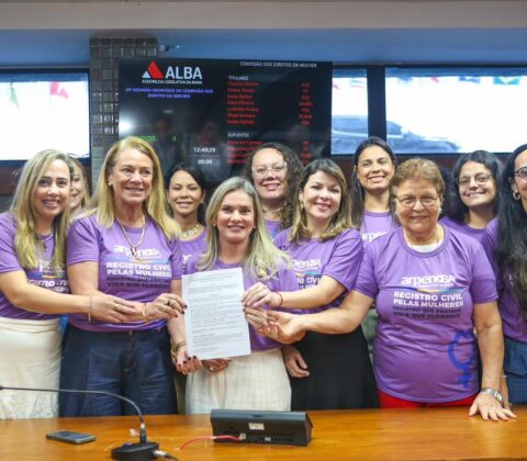 Imagem do post ALBA lança ação histórica para garantir que mulheres vítimas de violência recuperem sua cidadania