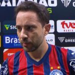 Everton Ribeiro critica arbitragem na final do Baiano: “Tem juiz que não gosta de futebol”