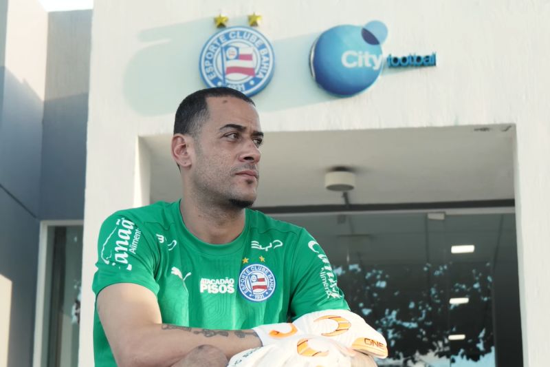 Imagem do post Bahia oficializa Léo Vieira como novo goleiro do Esquadrão