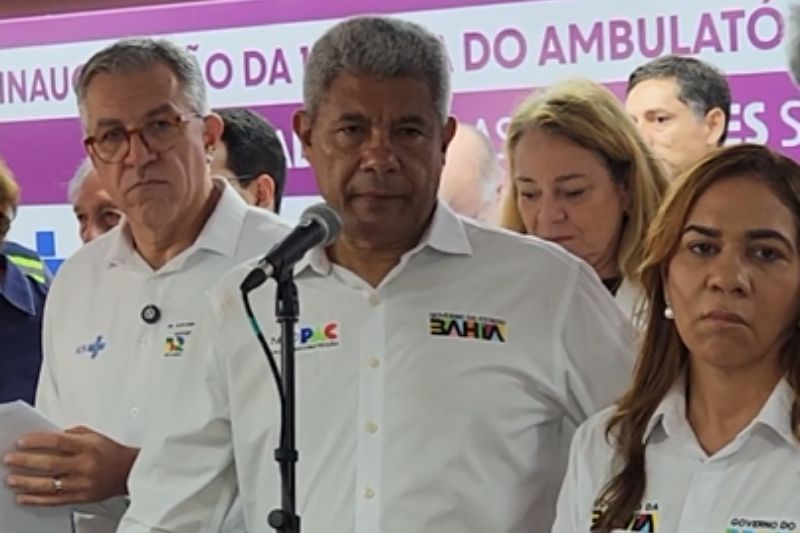 Jerônimo projeta entregas na saúde em todo estado e promete ampliar Hospital da Mulher até dezembro