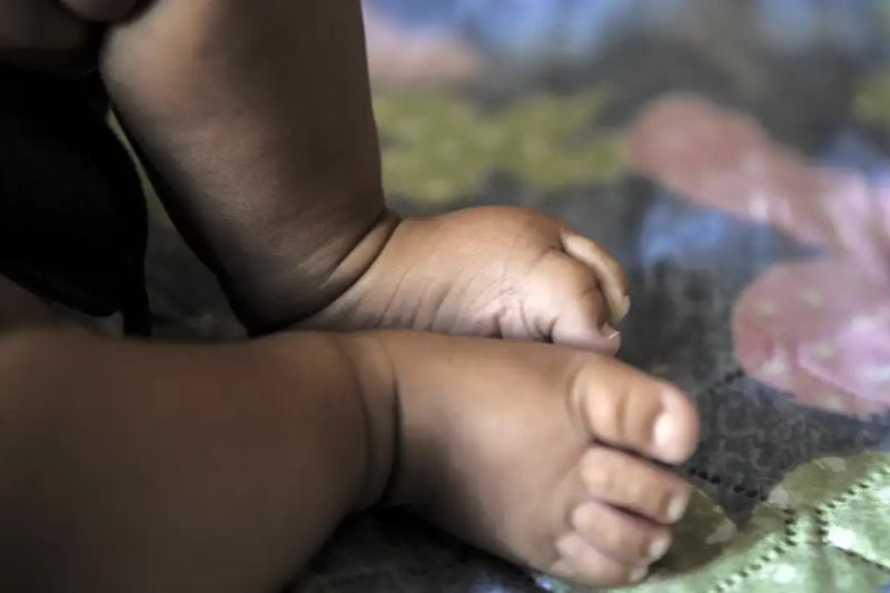 Lei que amplia licença-paternidade é sancionada por Lula