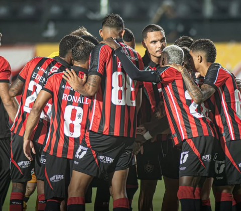 Imagem do post De virada, Vitória perde em casa na estreia da Copa do Nordeste