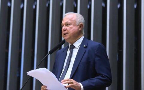 Imagem do post Angelo Coronel chega à oposição para “mudar a Bahia”, diz Paulo Azi