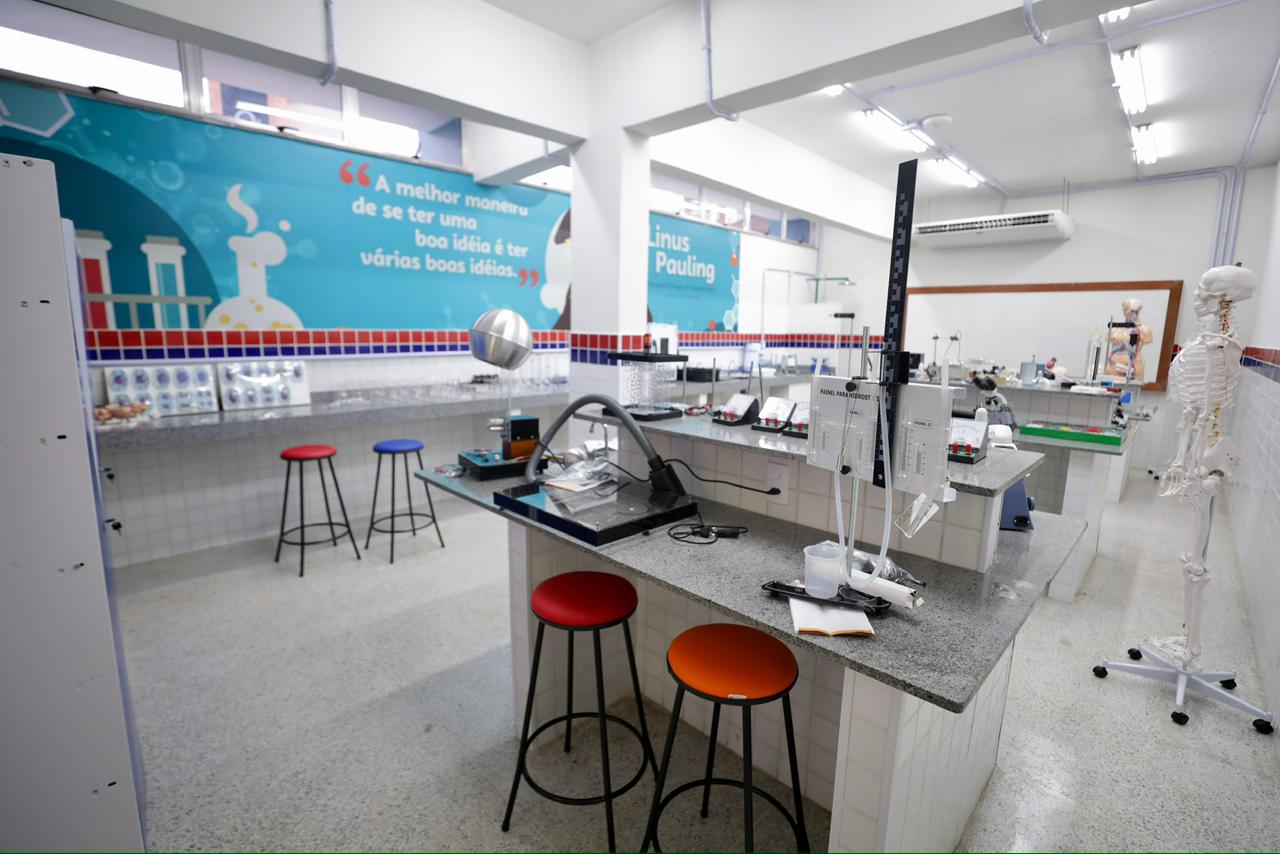 Colégio estadual na Pituba é requalificada com investimento de R$ 8,9 milhões