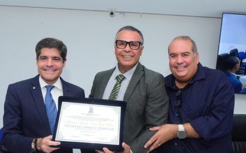 Imagem do post ACM Neto recebe título de cidadão de Ipiaú durante agenda política no interior da Bahia