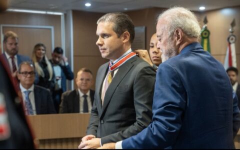 Imagem do post Hugo Motta transita entre Bruno Reis e Jerônimo Rodrigues em Salvador