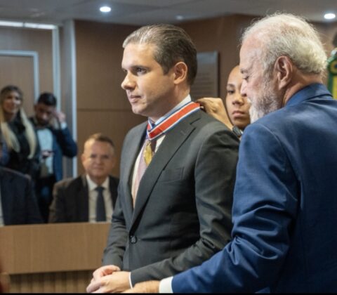 Imagem do post Hugo Motta transita entre Bruno Reis e Jerônimo Rodrigues em Salvador