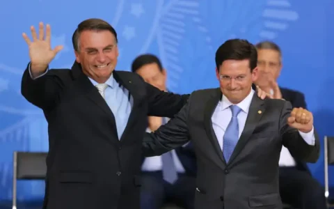Imagem do post João Roma reage à prisão domiciliar de Bolsonaro: “Medida humanitária”