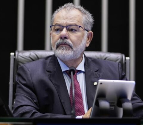 Imagem do post Marcelo Nilo desiste do Senado e assume vaga na Câmara dos Deputados em Brasília
