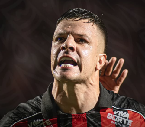 Imagem do post Vitória vence o Atlético-MG no Barradão e sobe na tabela da Série A