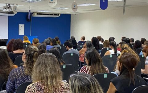 Imagem do post Março Mulher: Salvador reúne 300 profissionais em seminário para fortalecer saúde feminina no SUS