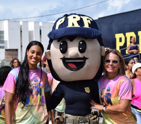 Imagem do post Carreta Cinema Rodoviário da PRF impacta mais de 2,6 mil pessoas em cidades da Bahia
