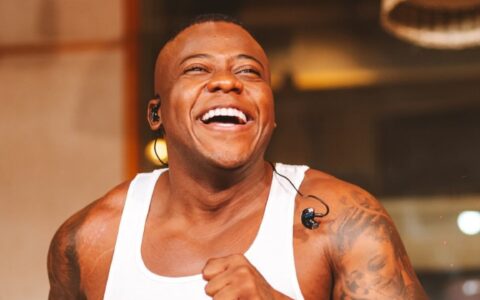 Imagem do post Vídeo: Escandurras revela motivo espiritual para gravar projeto de samba gospel