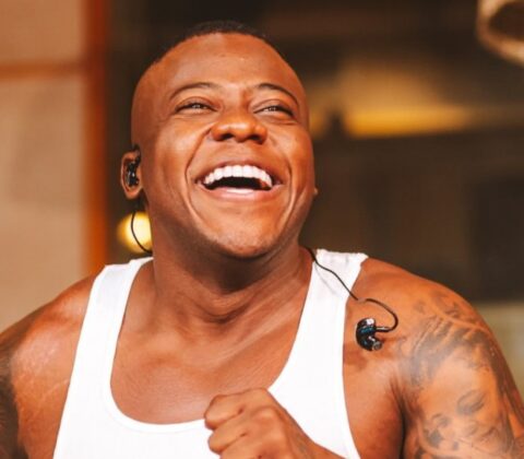 Imagem do post Vídeo: Escandurras revela motivo espiritual para gravar projeto de samba gospel