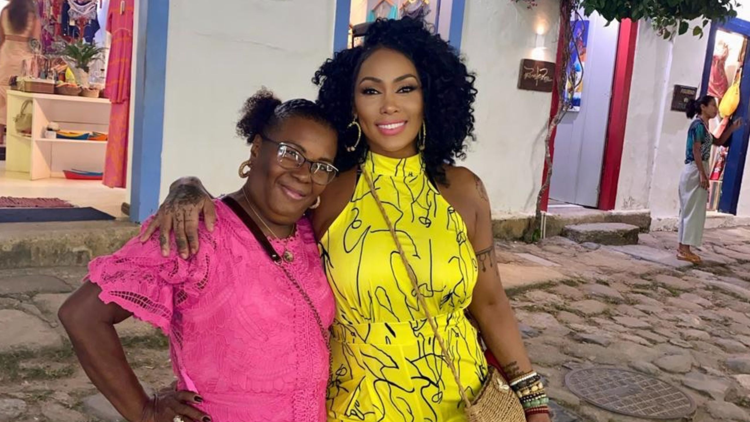 Morre a mãe de Rosiane Pinheiro; saiba detalhes