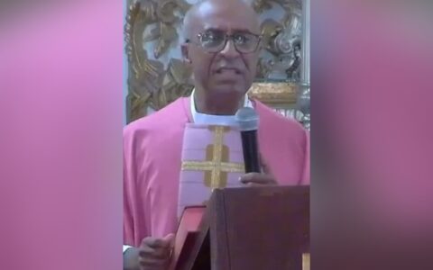 Imagem do post Vídeo: padre afirma que não discrimina ninguém na Basílica do Bonfim