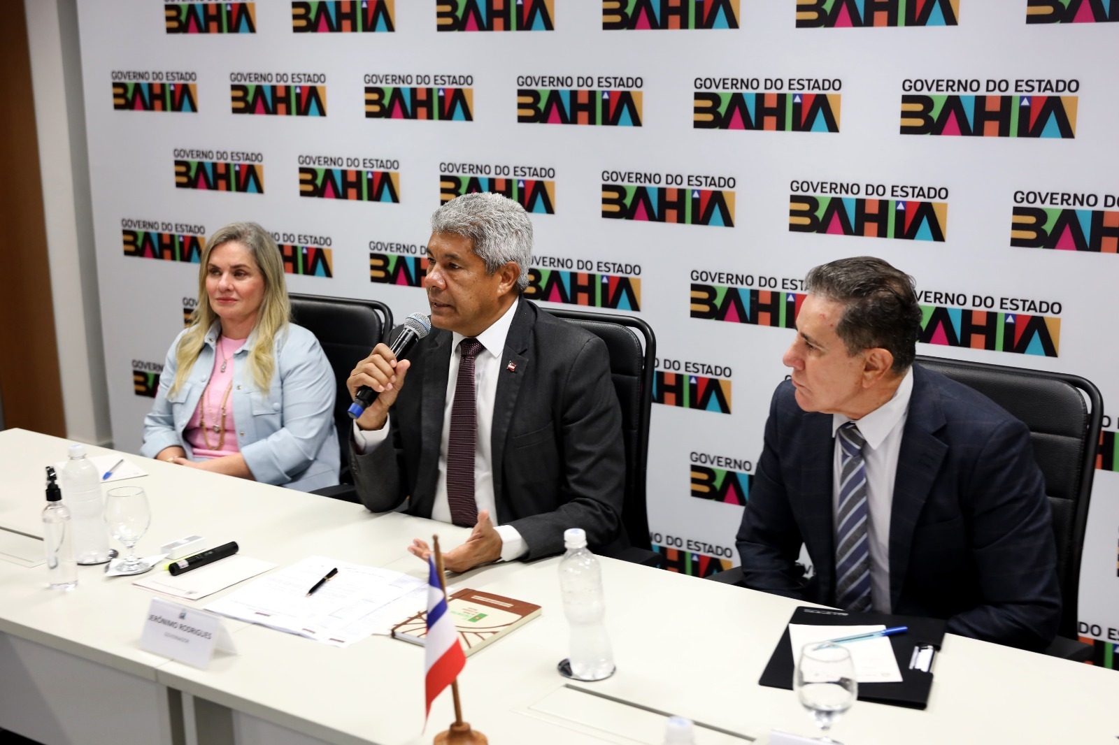 Bahia reduz mortes violentas em 13% e amplia metas do programa Bahia Pela Paz para 2026