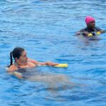 Programa oferece aulas gratuitas de natação em Lauro; saiba como participar